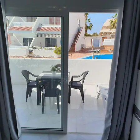 In Playa De Americas Mit Balkon By Interhome דירה