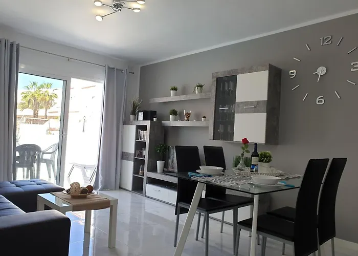 In Playa De Americas Mit Balkon By Interhome Appartement *